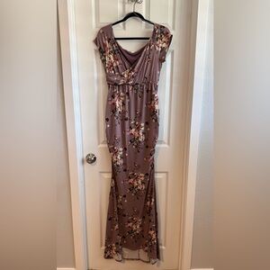 Maternity Floral Maxi Dress in Mauve